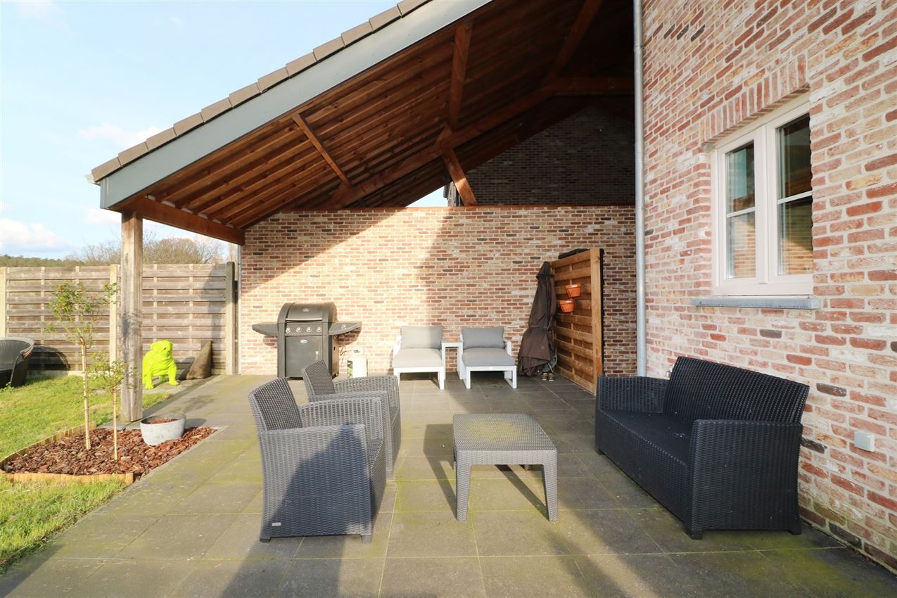 Landelijke woning, label B, centraal gelegen nabij bosrijke omgeving  foto 2