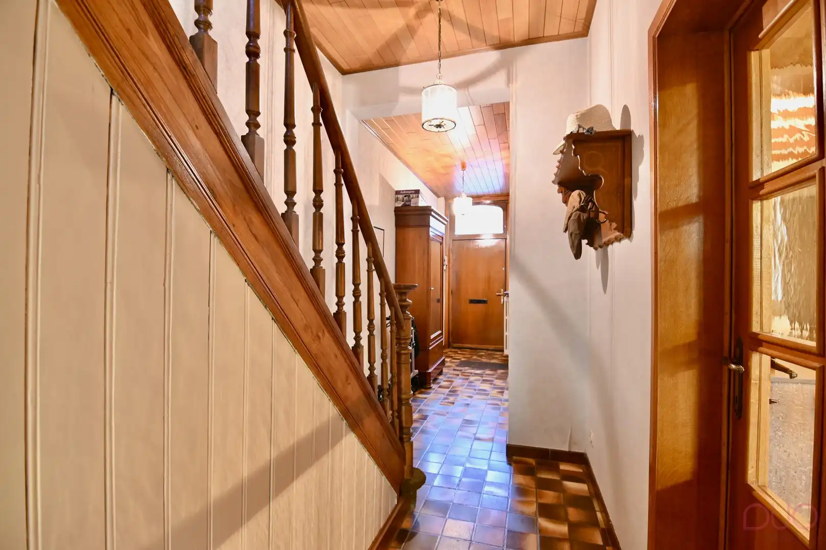 Ruime stadswoning met tuin in het centrum van Landen. foto 15