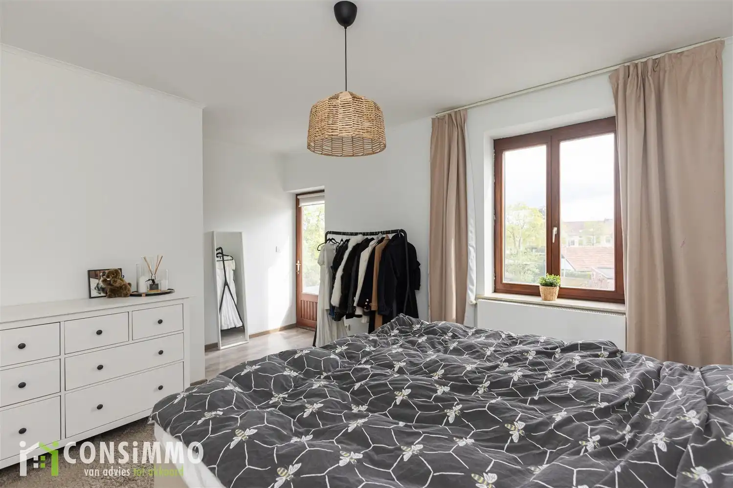 Karaktervolle en energiezuinige gezinswoning met zonnige tuin in Genk foto 23