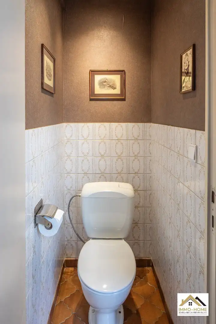 Charmante bungalow op topligging in woonwijk  foto 27