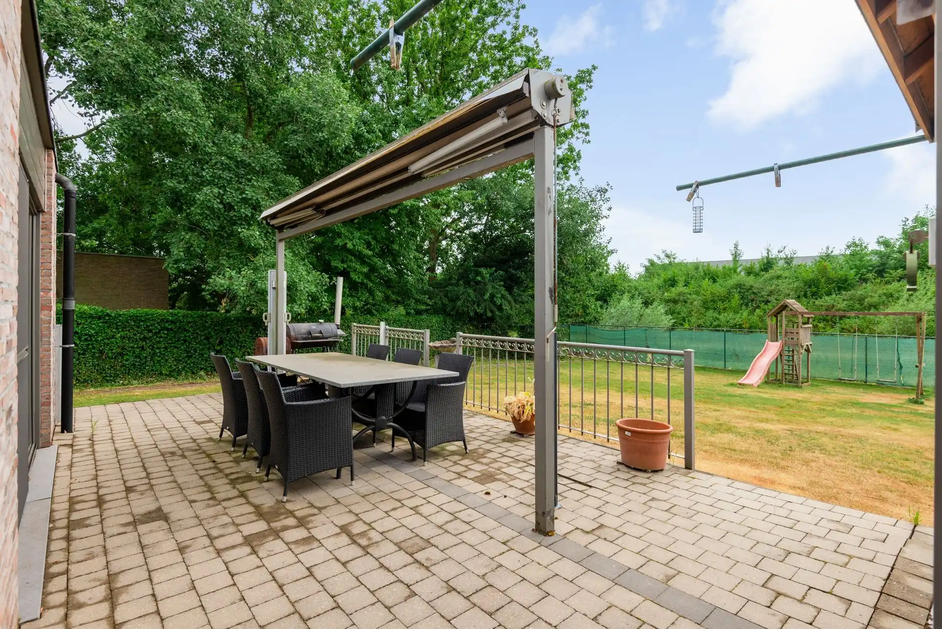 ZEER RUSTIG GELEGEN VILLA TE KOOP foto 15