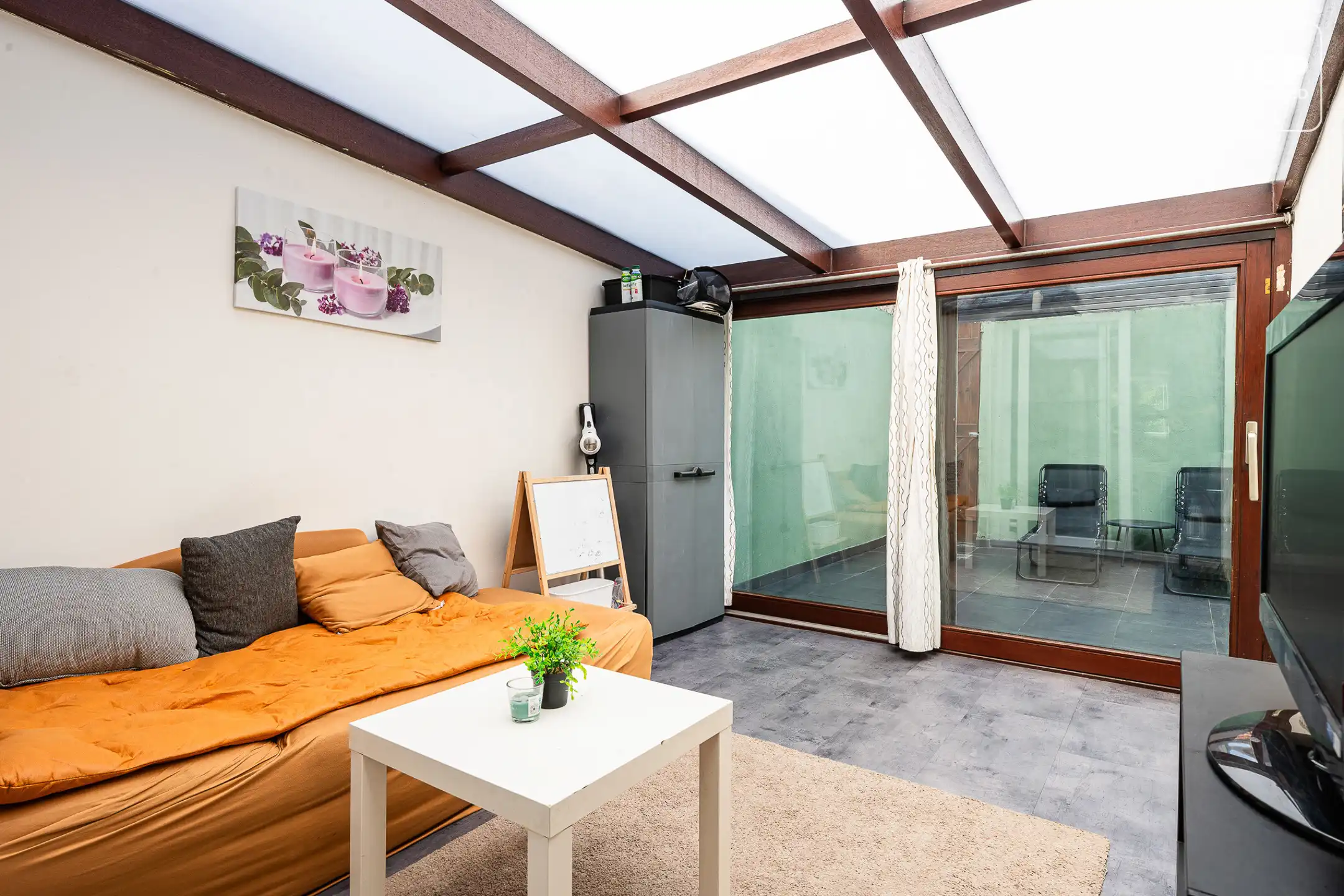 Ruime gezinswoning met voor- en achtertuin in Wondelgem foto 10