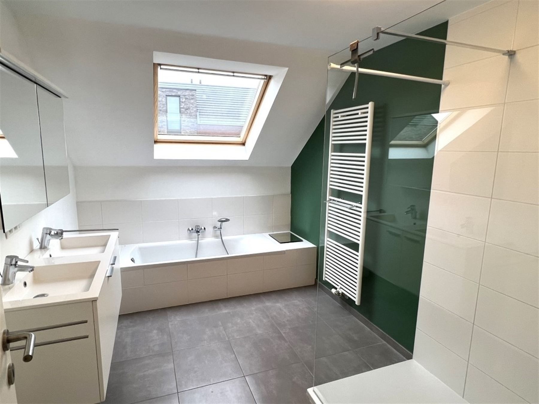 Moderne en goed uitgeruste woning in de Stadstuin foto 4