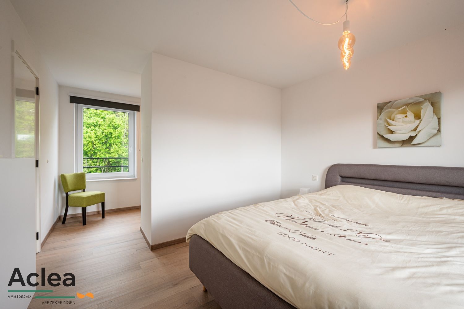 Moderne woning met 3 slaapkamers foto 16