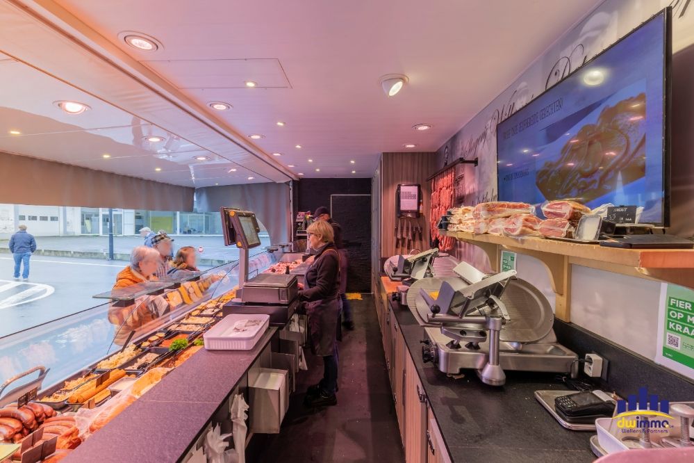 Complete markthandel in vleeswaren te koop - Oost-Vlaanderen foto 9