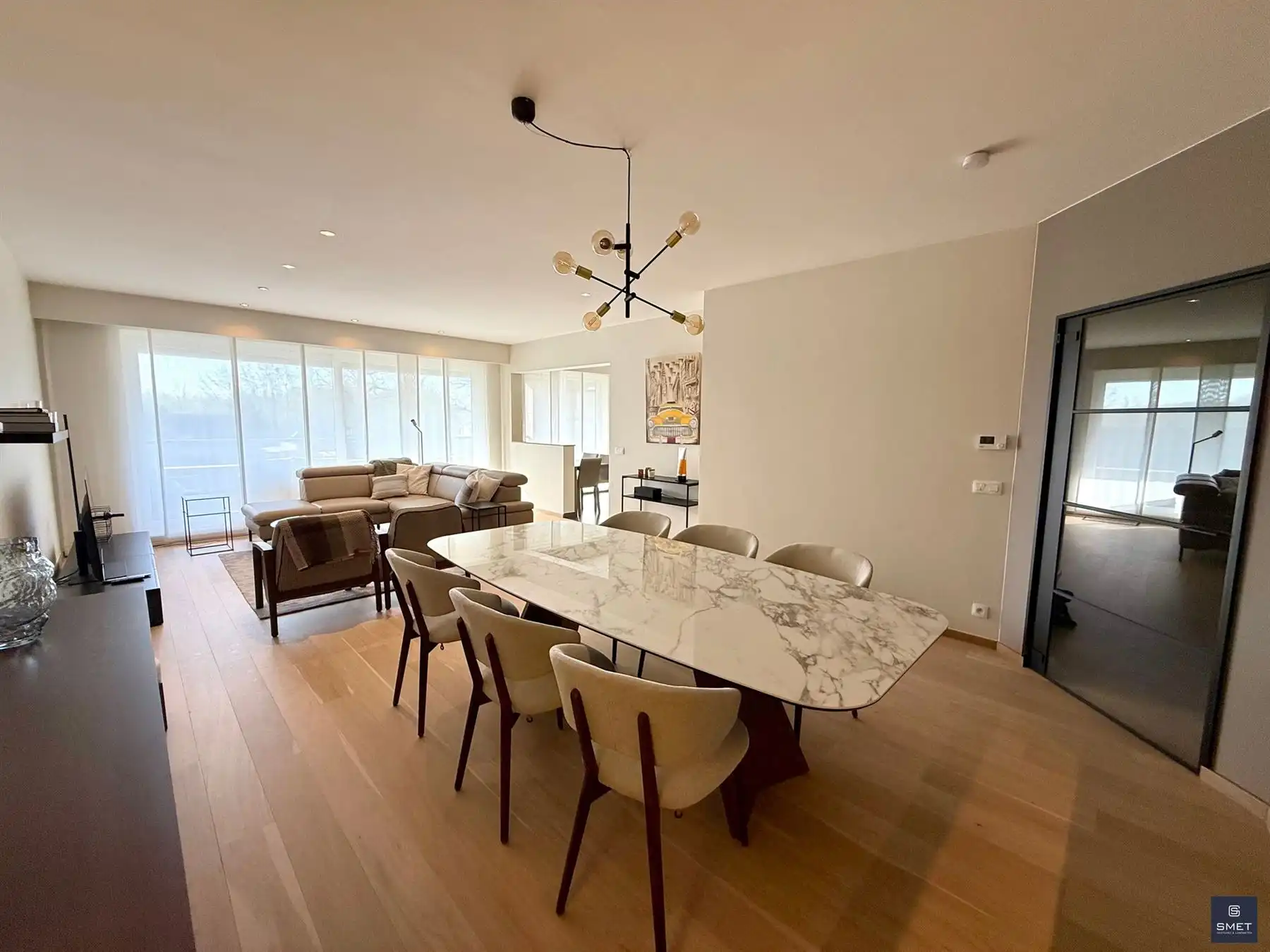 MODERN APPT. MET 2 SLPKS, GARAGE EN BERGING foto 9