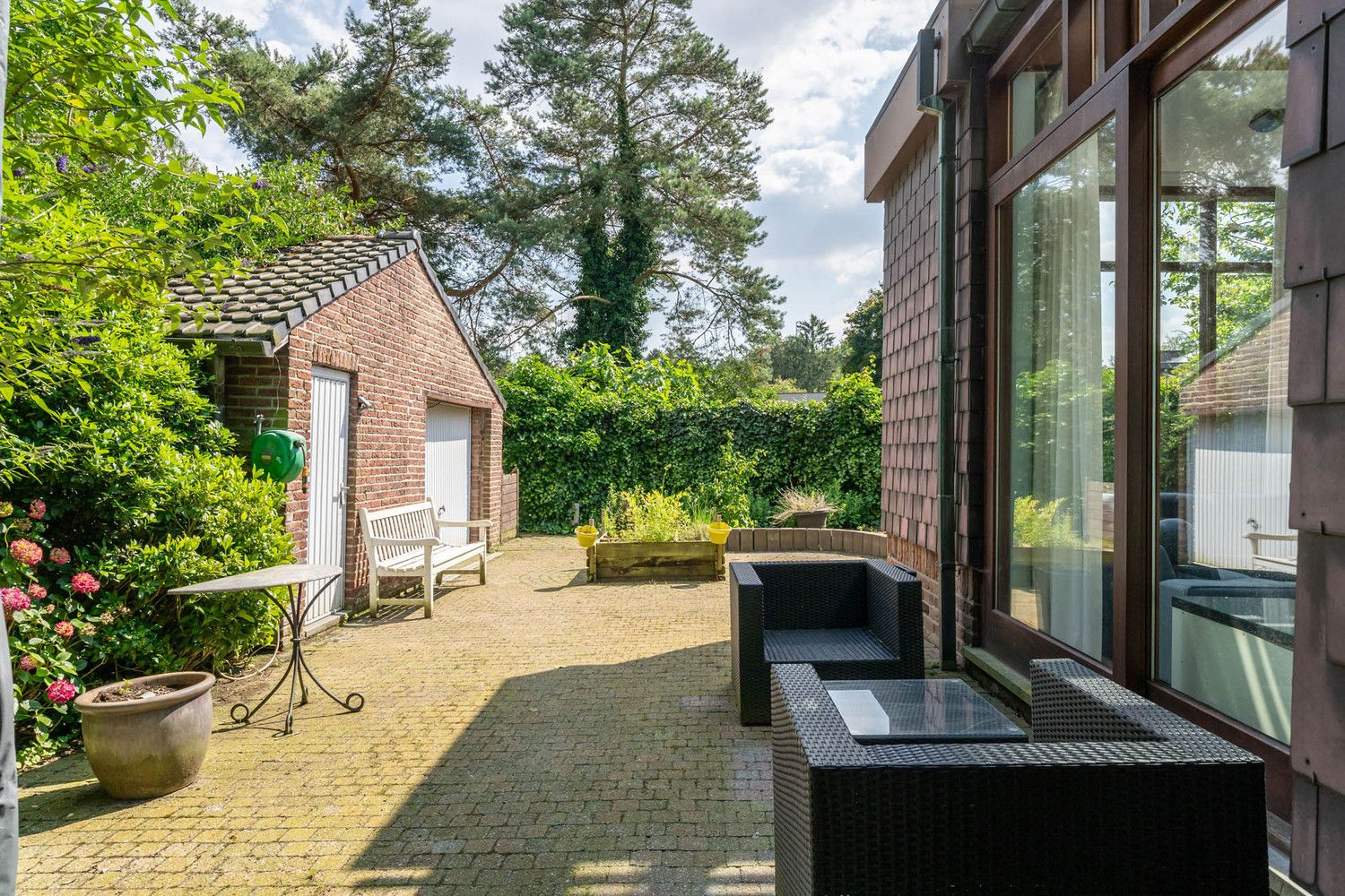 Karaktervolle woning met groene tuin (13,82 are!) foto 7