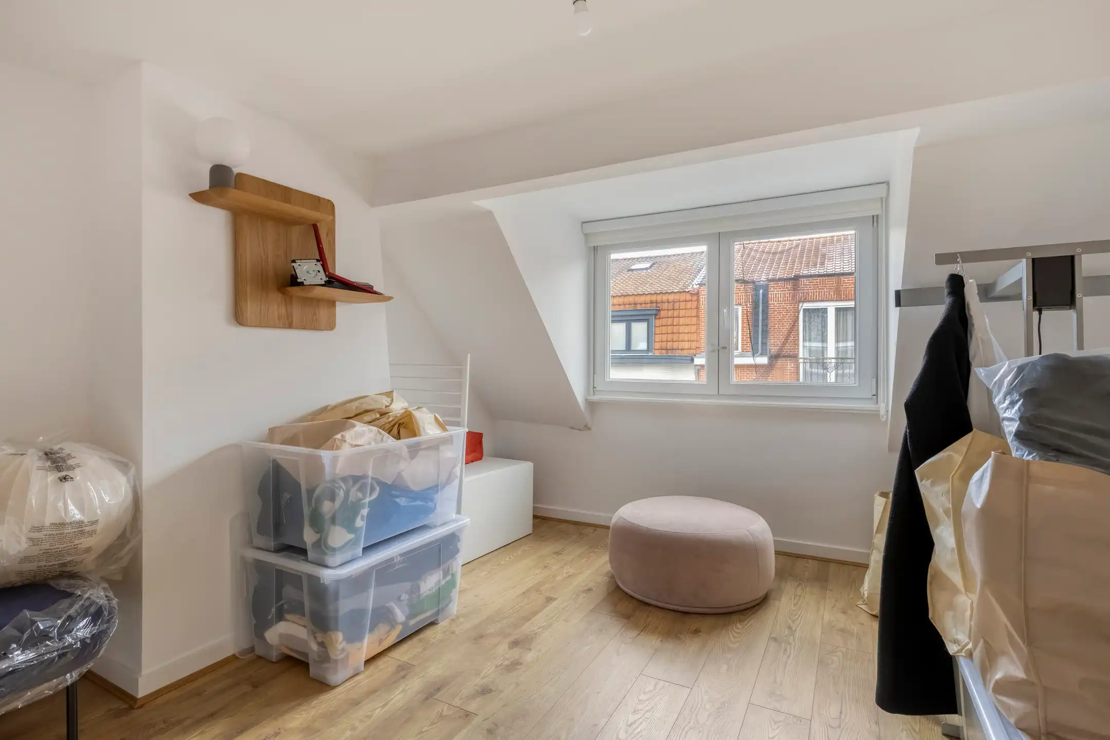 🏡 Volledig gerenoveerde triplex in Drogenbos foto 12