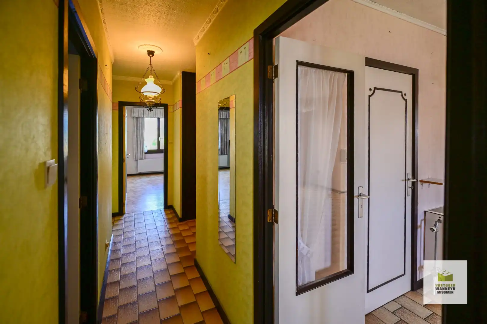Open bebouwing met 3 gelijkvloerse slaapkamers en garage foto 6
