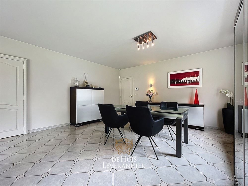 Exclusief wonen in Kontich ? Luxe, rust & ruimte met tuin met zwembad te koop ! foto 33