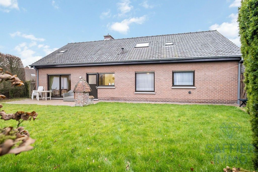 Te Koop: Ruime woning in rustige wijk in Hulste 🏡 foto 4