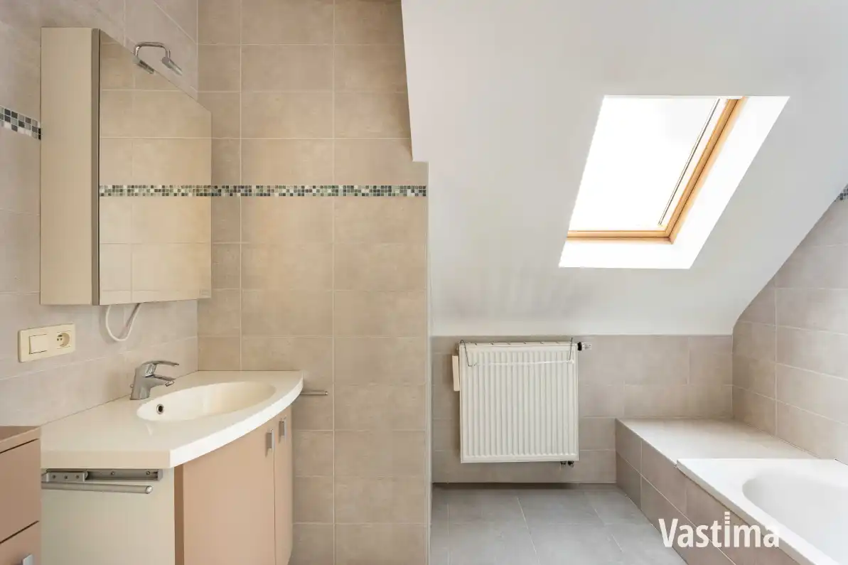Instapklaar 2-slaapkamerappartement met zuidgericht terras én garage foto 14