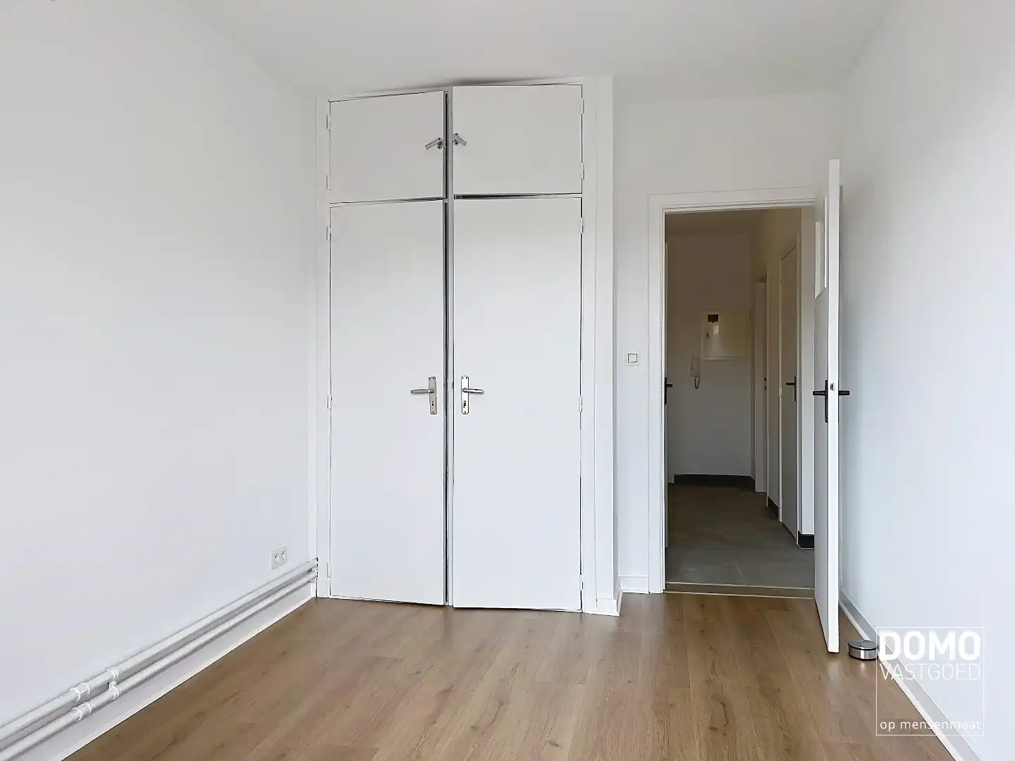 APPARTEMENT MET 2 SLAAPKAMERS EN GARAGEBOX NABIJ CENTRUM VAN HASSELT foto 10