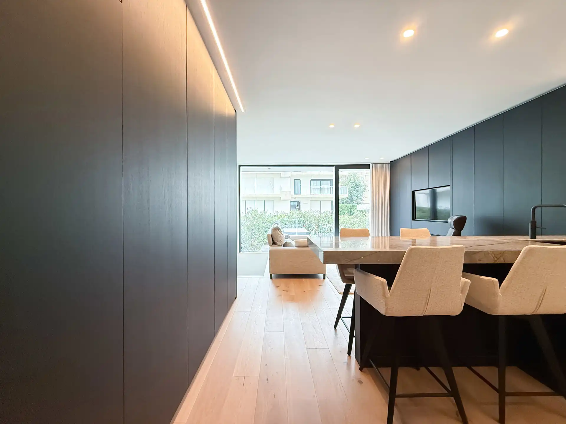 Modern appartement met zeezicht in Knokke-Duinbergen foto 12