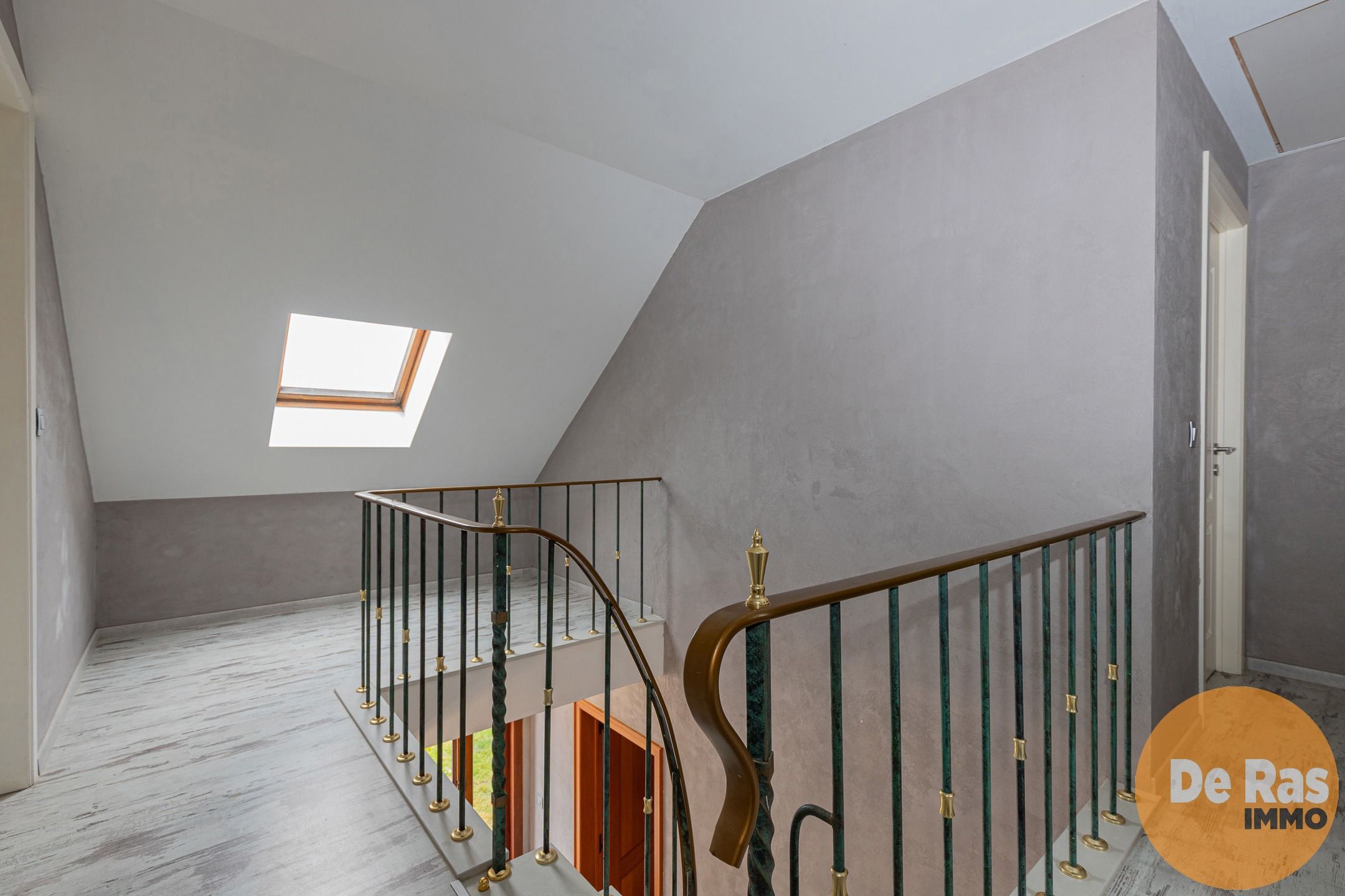 ERPE MERE Charmante woning met tuin en garage aan stadsrand foto 10