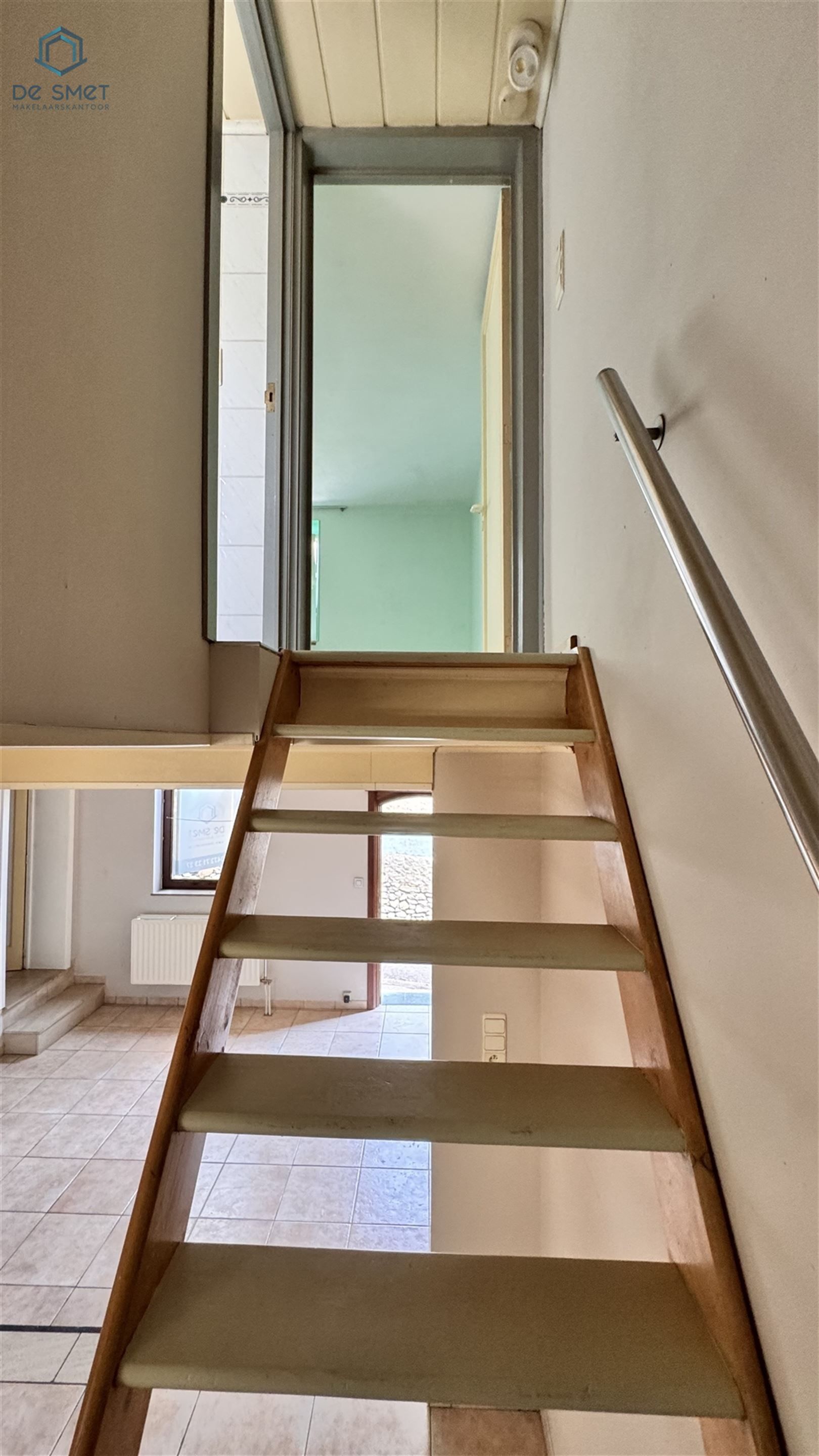 Charmante Woning met Ruime Tuin en Berging Op een Boogscheut van het Centrum van Geraardsbergen! foto 5