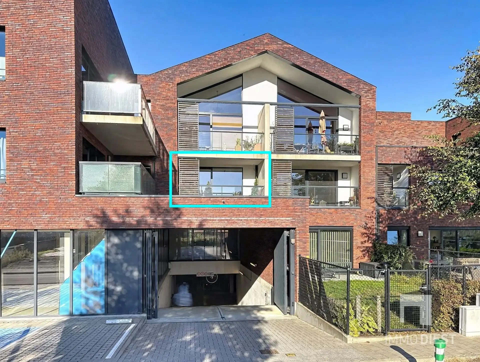 Energiezuinig appartement met twee slaapkamers en ondergrondse autostaanplaats net buiten de stadskern van Diest. foto 2