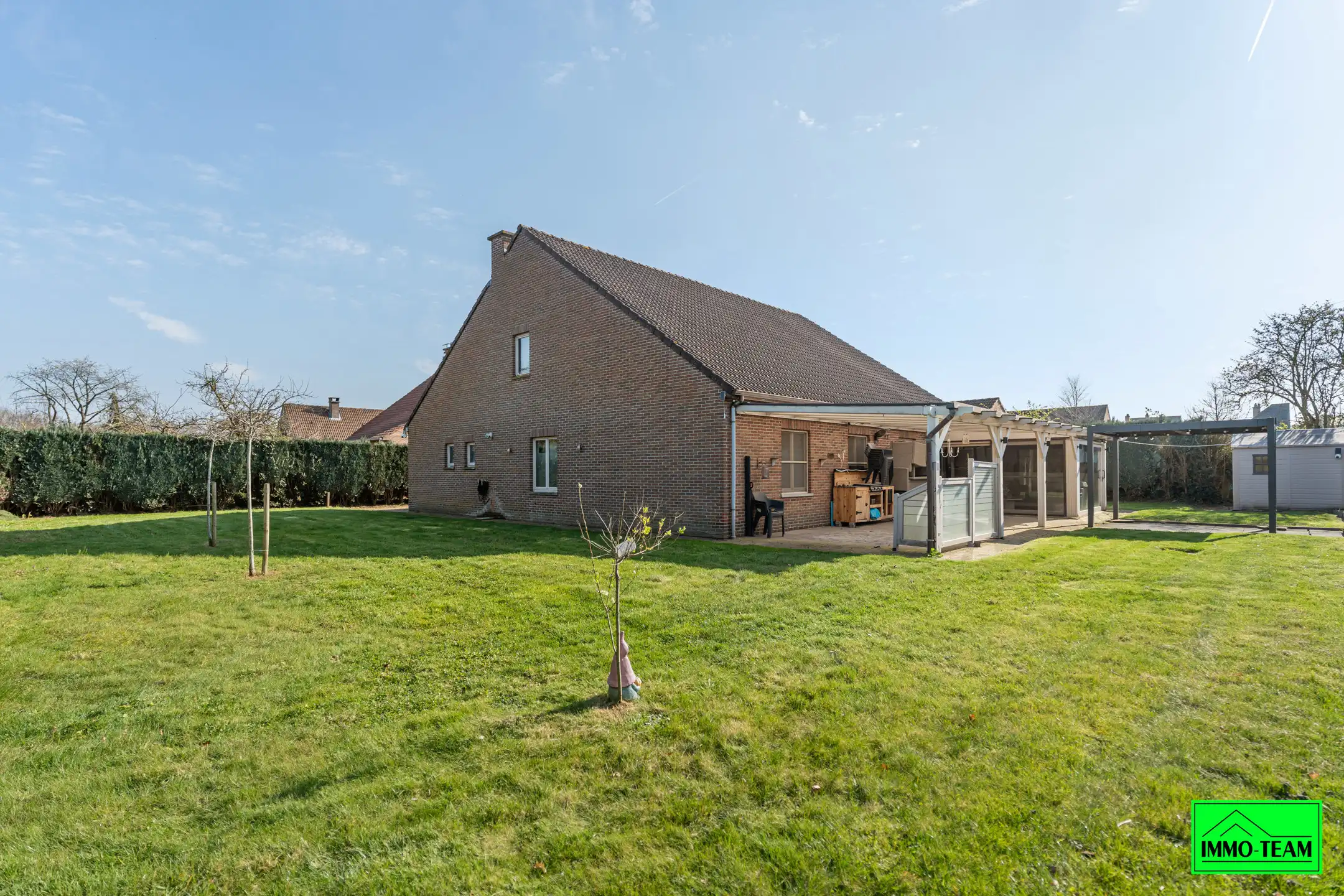 Ruime rustig gelegen woning  foto 23