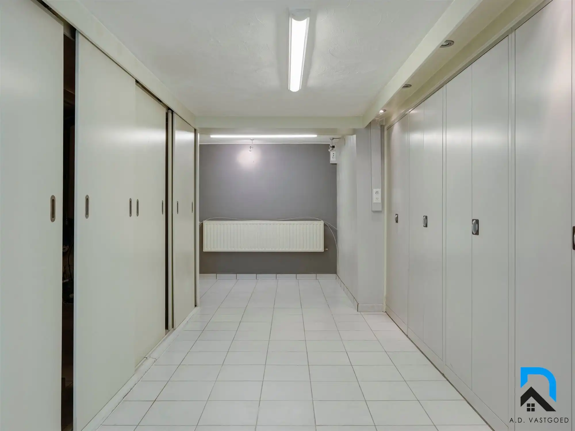 Gerenoveerde villa in Maaseik foto 23