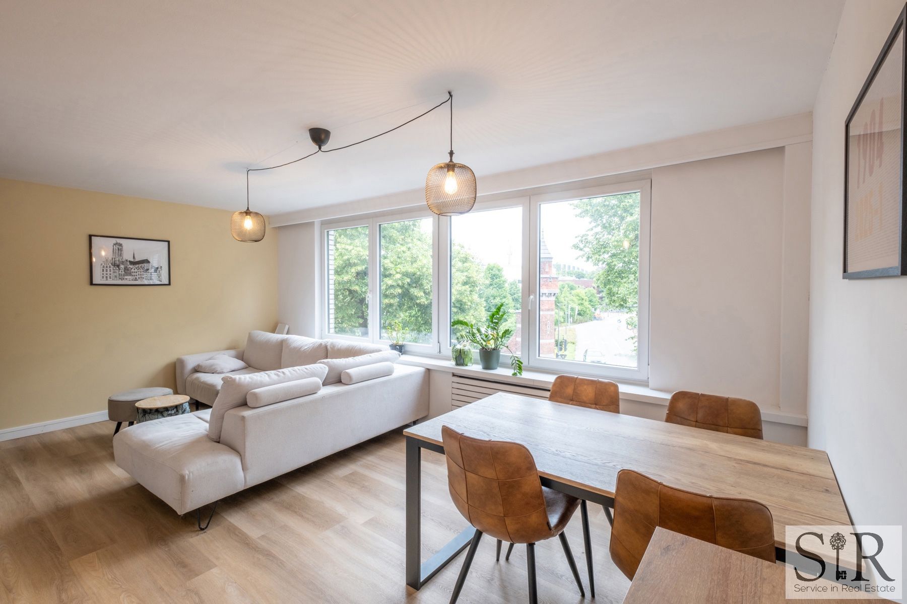 Appartement te koop foto {{pictureIndex}}