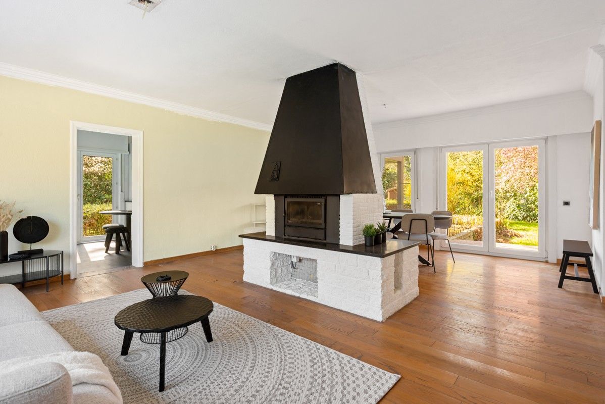Verder af te werken charmante woning op 1840m² vlakbij het centrum van Sint-Antonius foto 2
