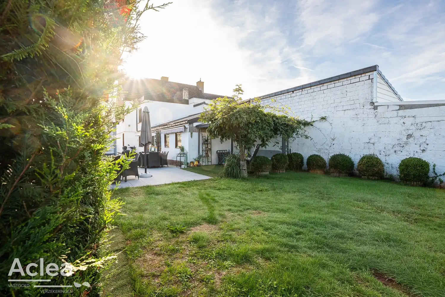 Halfopen woning met 3 slaapkamers, garage en leuke tuin in Sleidinge foto 30