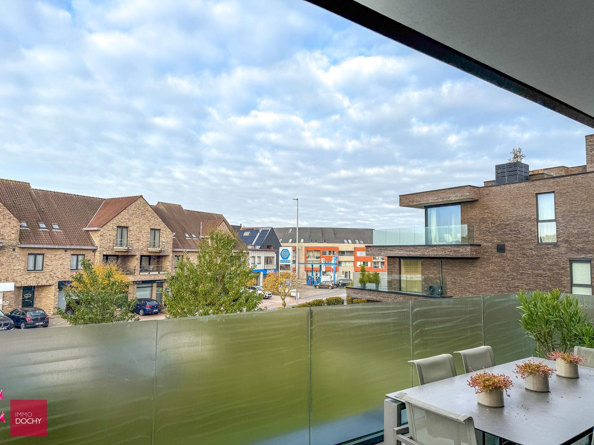 Standingvol modern appartement met groot zongericht terras | Leeuwkestraat foto 10