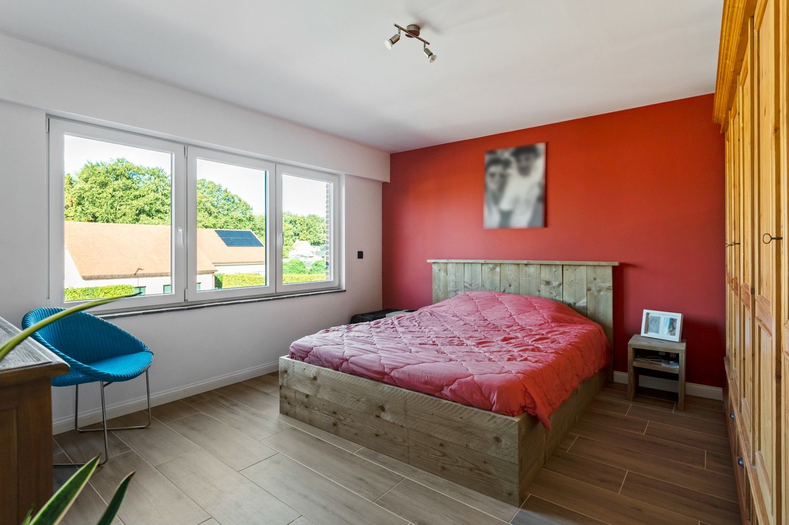 Recent totaal gerenoveerde instapklare woning (EPC A) met zonnige tuin en garage! foto 13