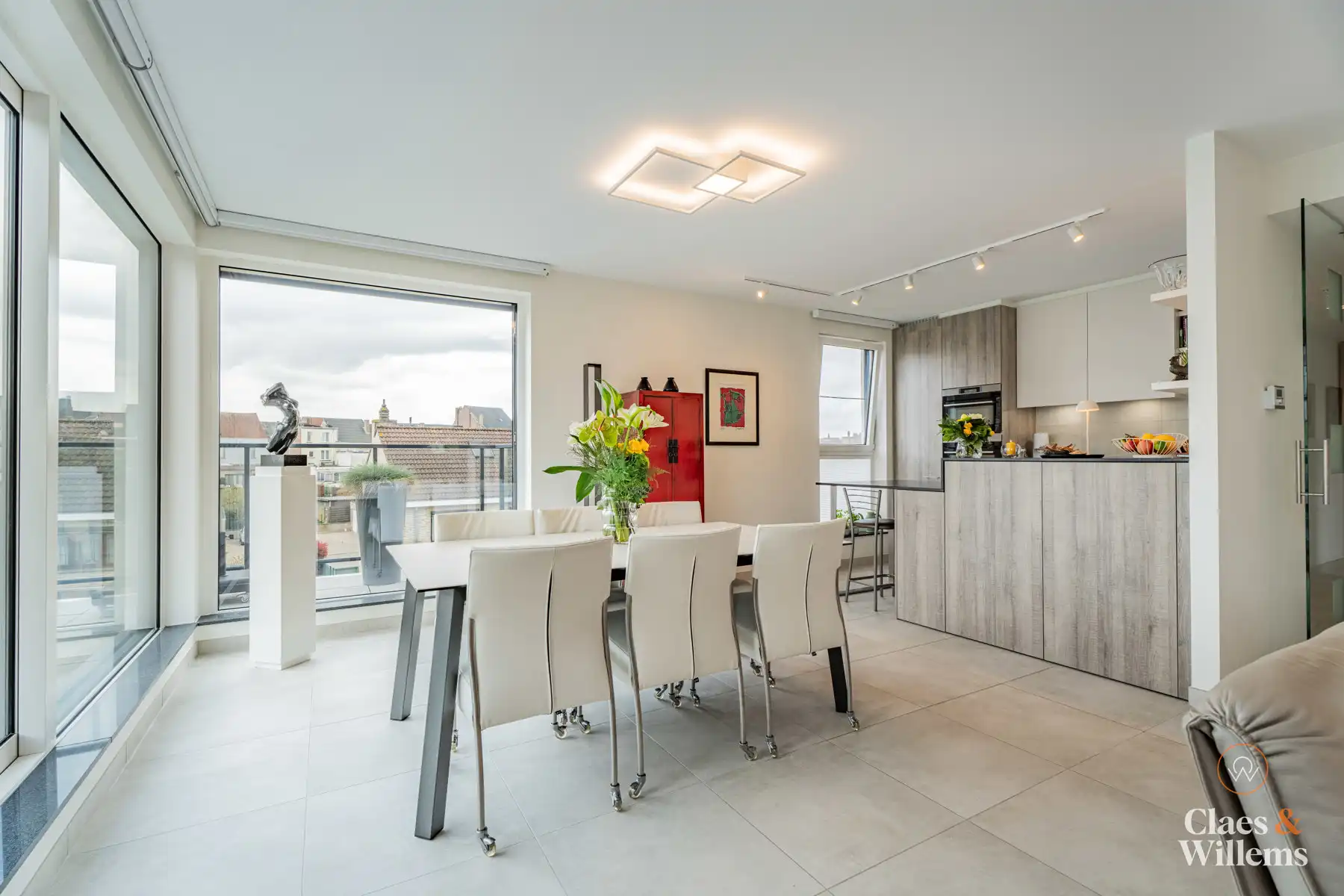 Stijlvol 3 slaapkamer appartement met terras te Halle foto 3