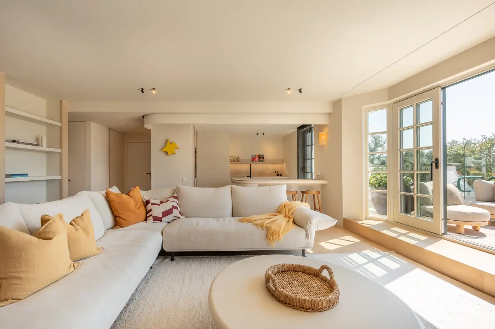 Prachtig gerenoveerd appartement in een park van 5ha in het Zoute foto 2