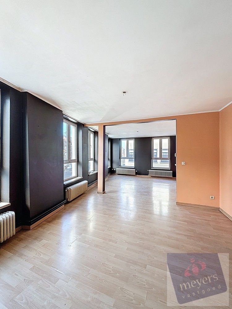 Ruim duplexappartement met 3 slaapkamers op topligging in Hasselt foto 5