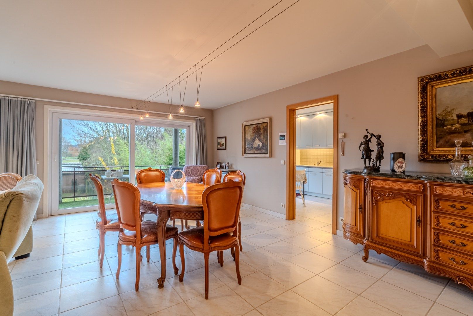 UITZONDERLIJK APPARTEMENT MET 3 SLAAPKAMERS foto 6