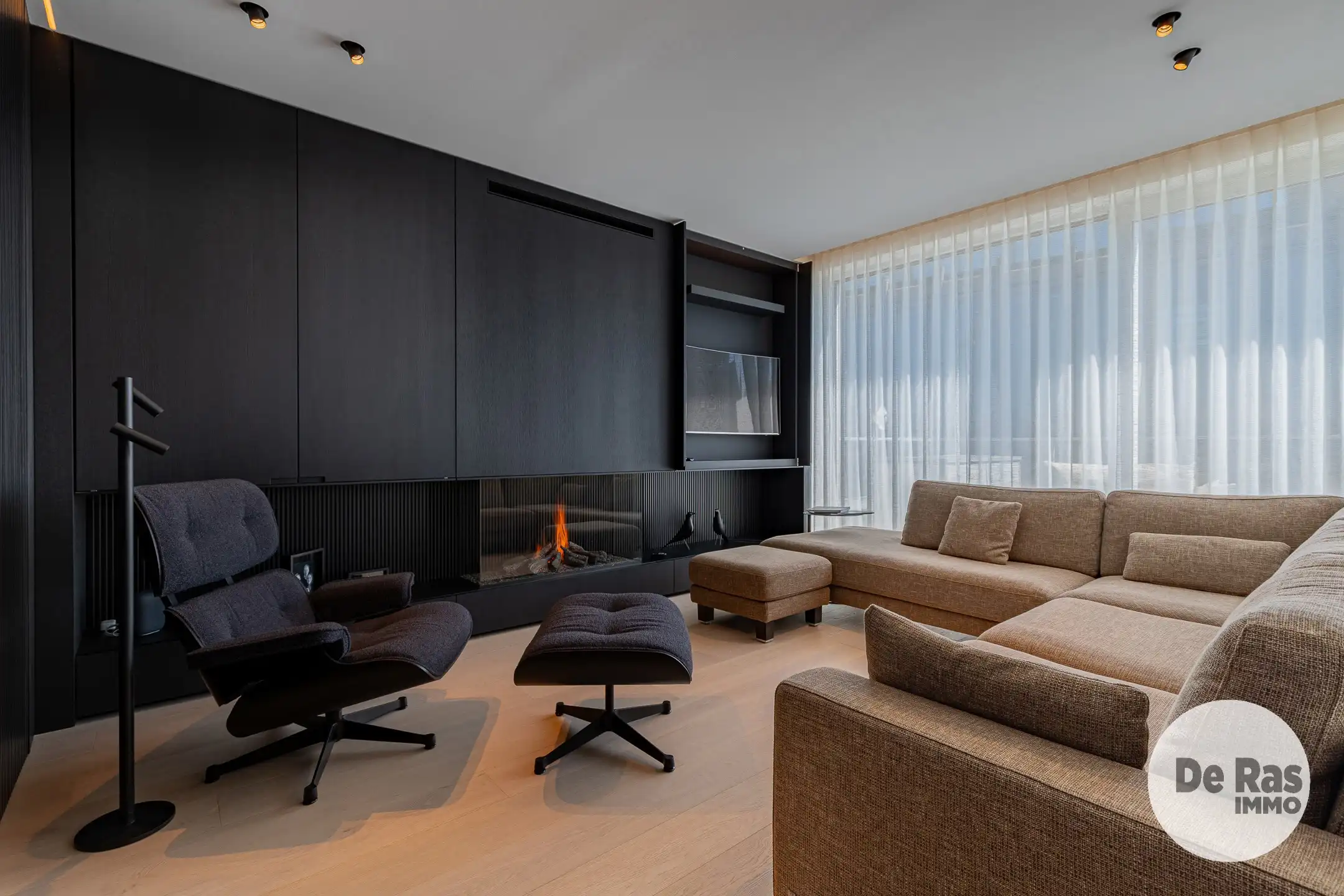 AALST-Exclusieve Penthouse, high end afgewerkt,op toplocatie foto {{pictureIndex}}