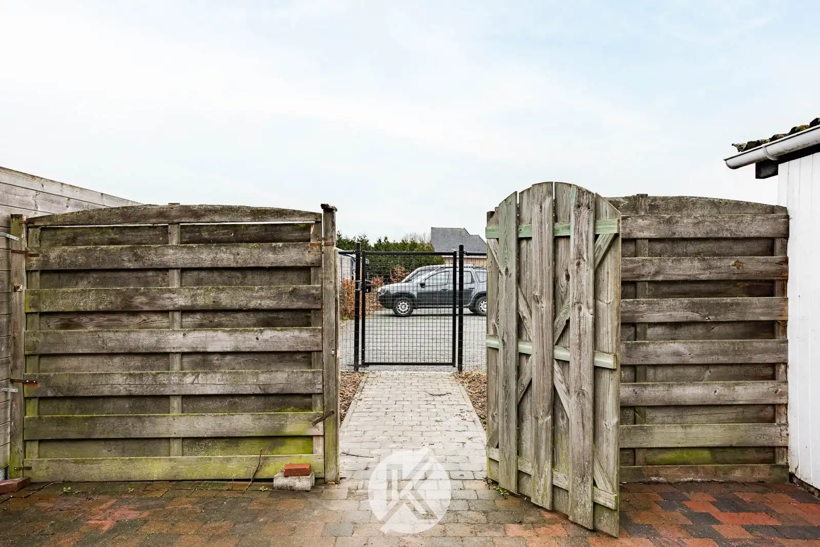 Op te knappen woning nabij centrum Herzele foto 25