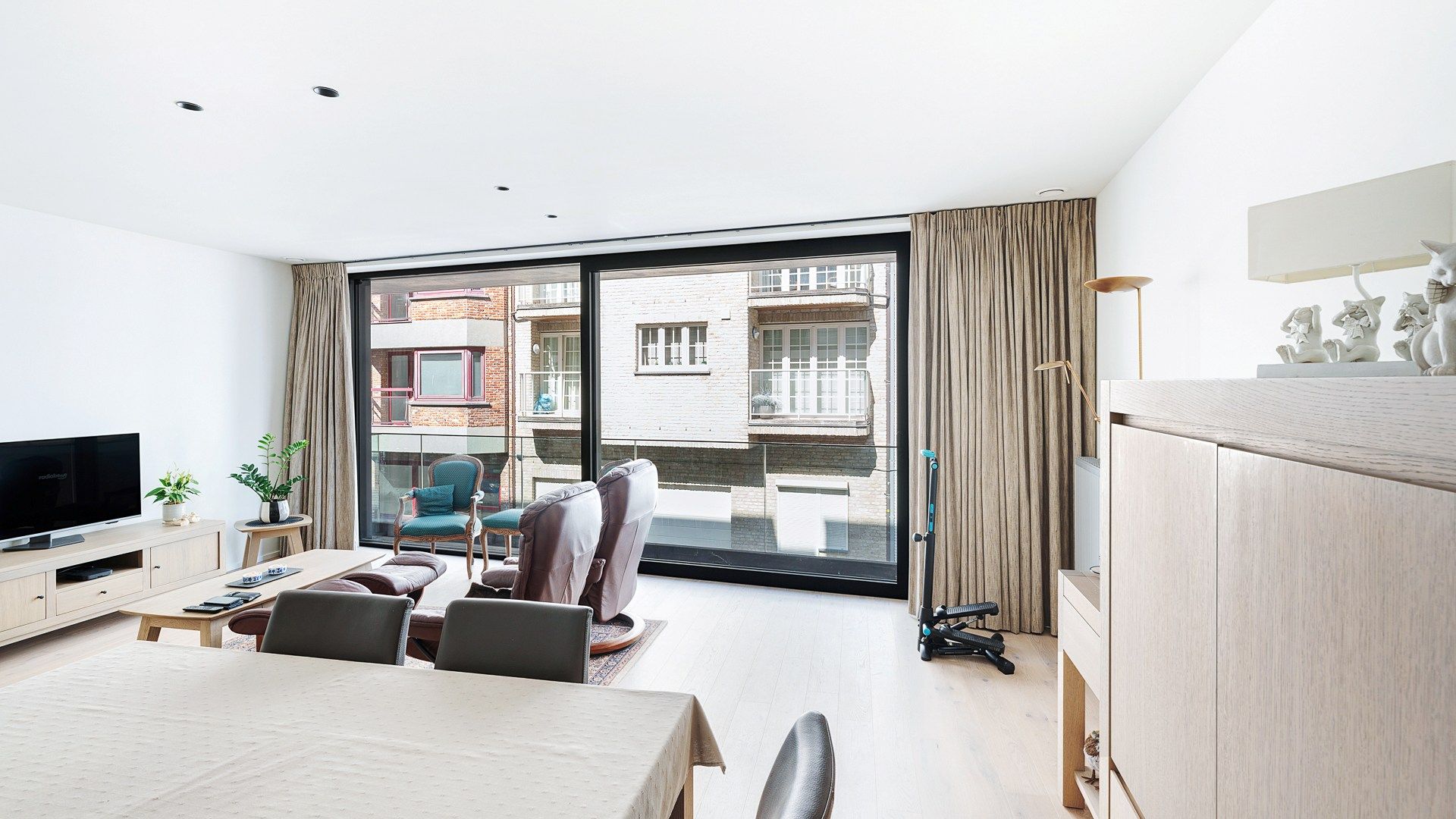 Nieuw appartement met 2 slaapkamers centraal gelegen te Heist foto 10