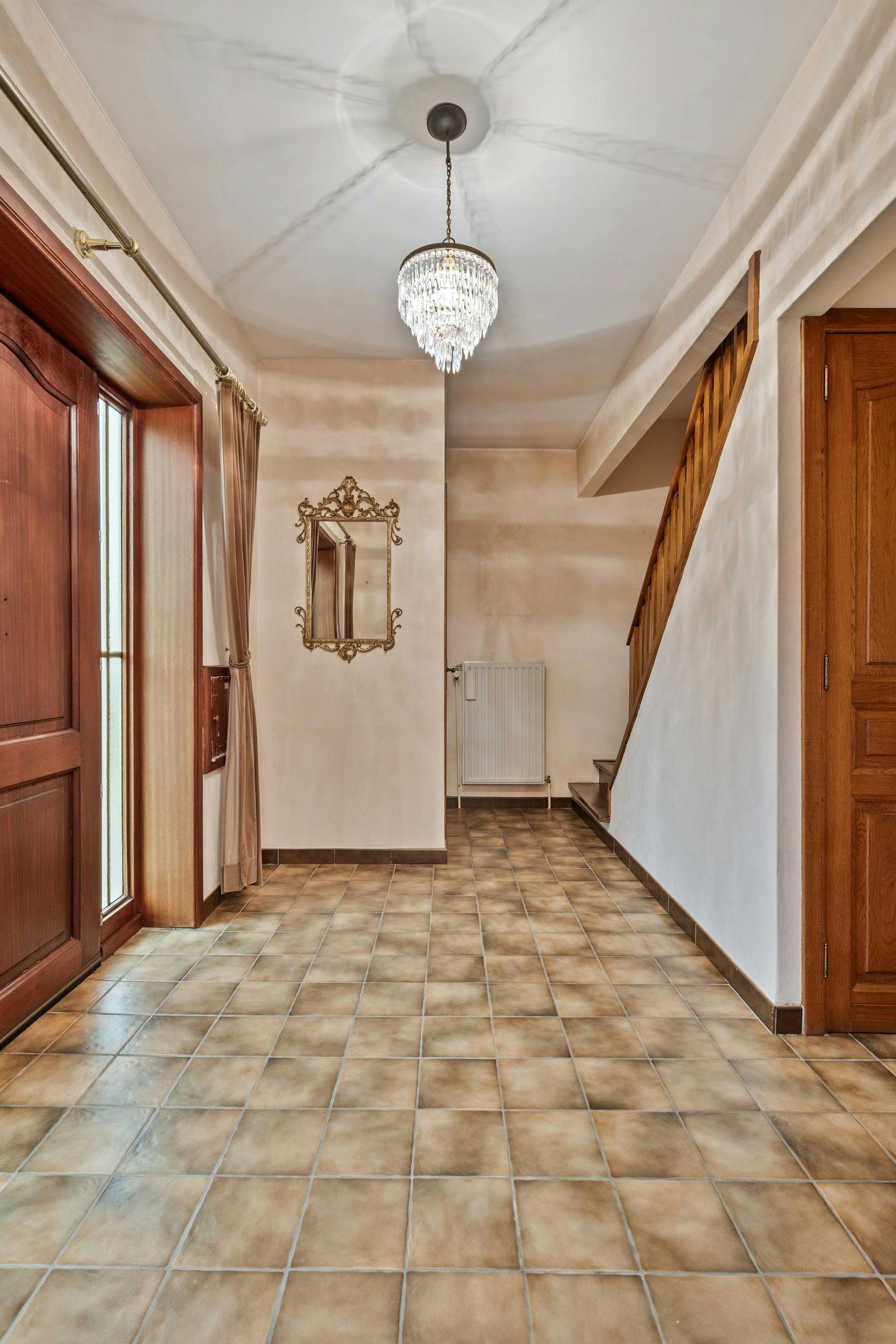 Halfopen woning met 4 slpk en mooie tuin te koop in Kapellen foto 4