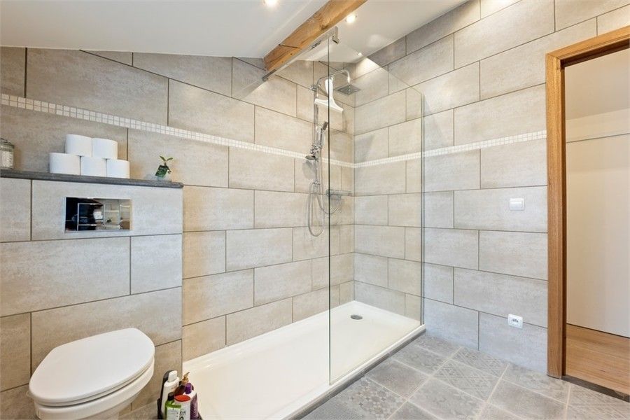 CHARMANT GERENOVEERDE WONING IN HET LANDELIJKE VELM foto 26