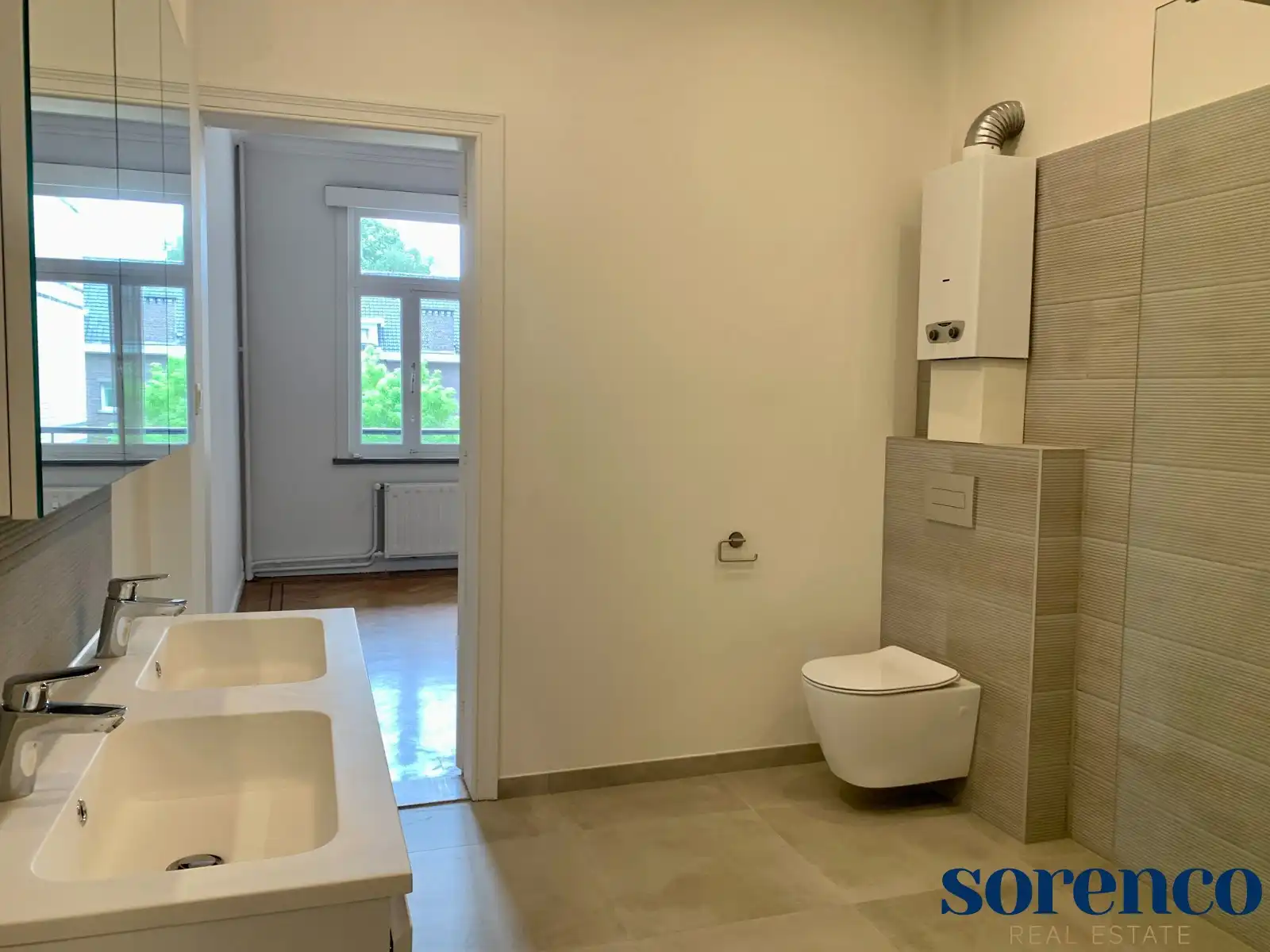 ALBERTPARK - Een prachtig en ruim 2 slaapkamer appartement van circa 200m² in een historisch herenhuis  foto 11