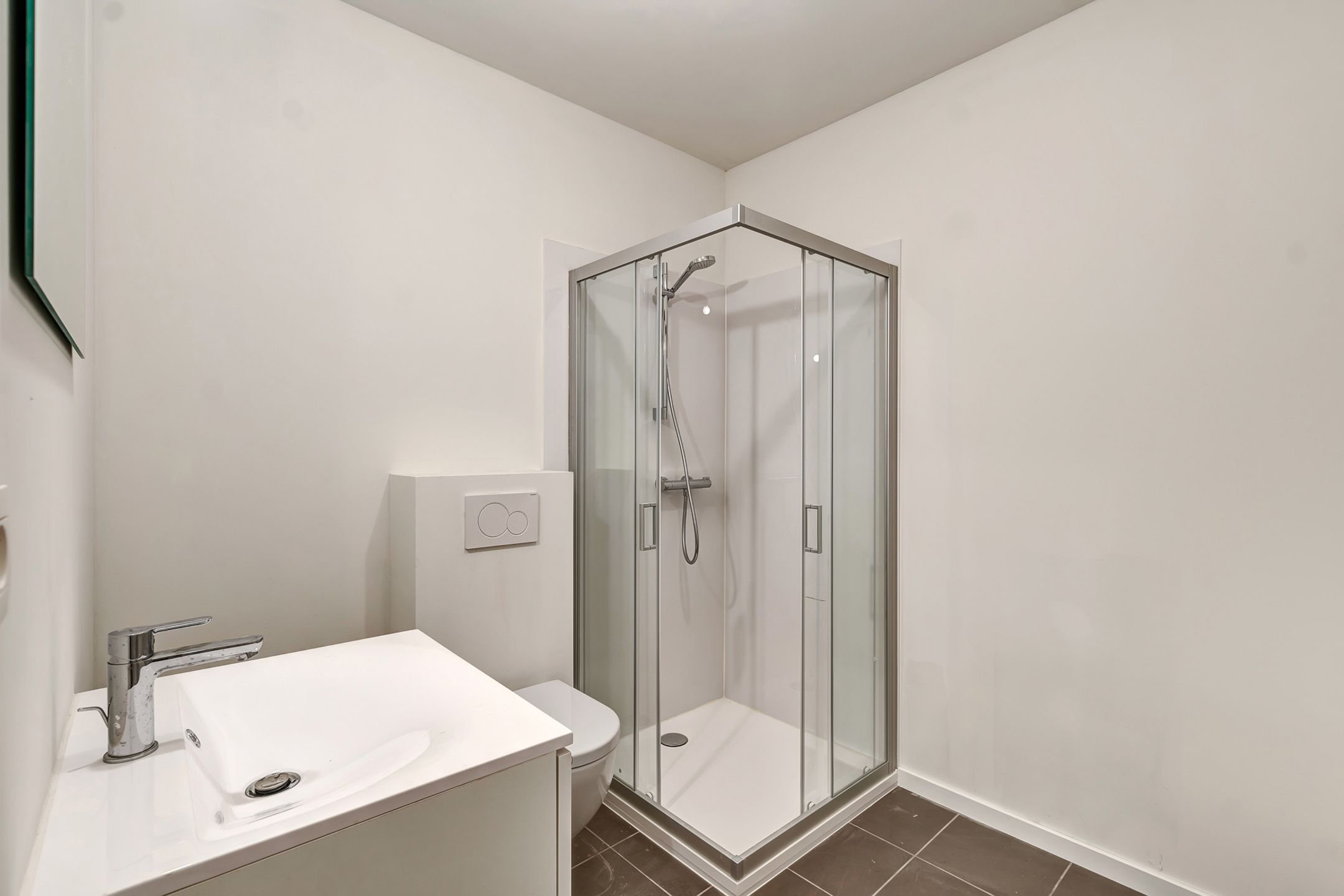 Instapklaar gelijkvloers appartement met tuin nabij centrum Deinze foto 7