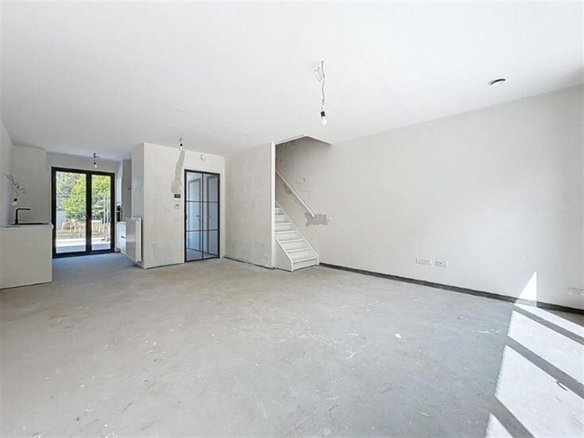 Uniek gelegen nieuwbouwwoning midden in het groen foto 5