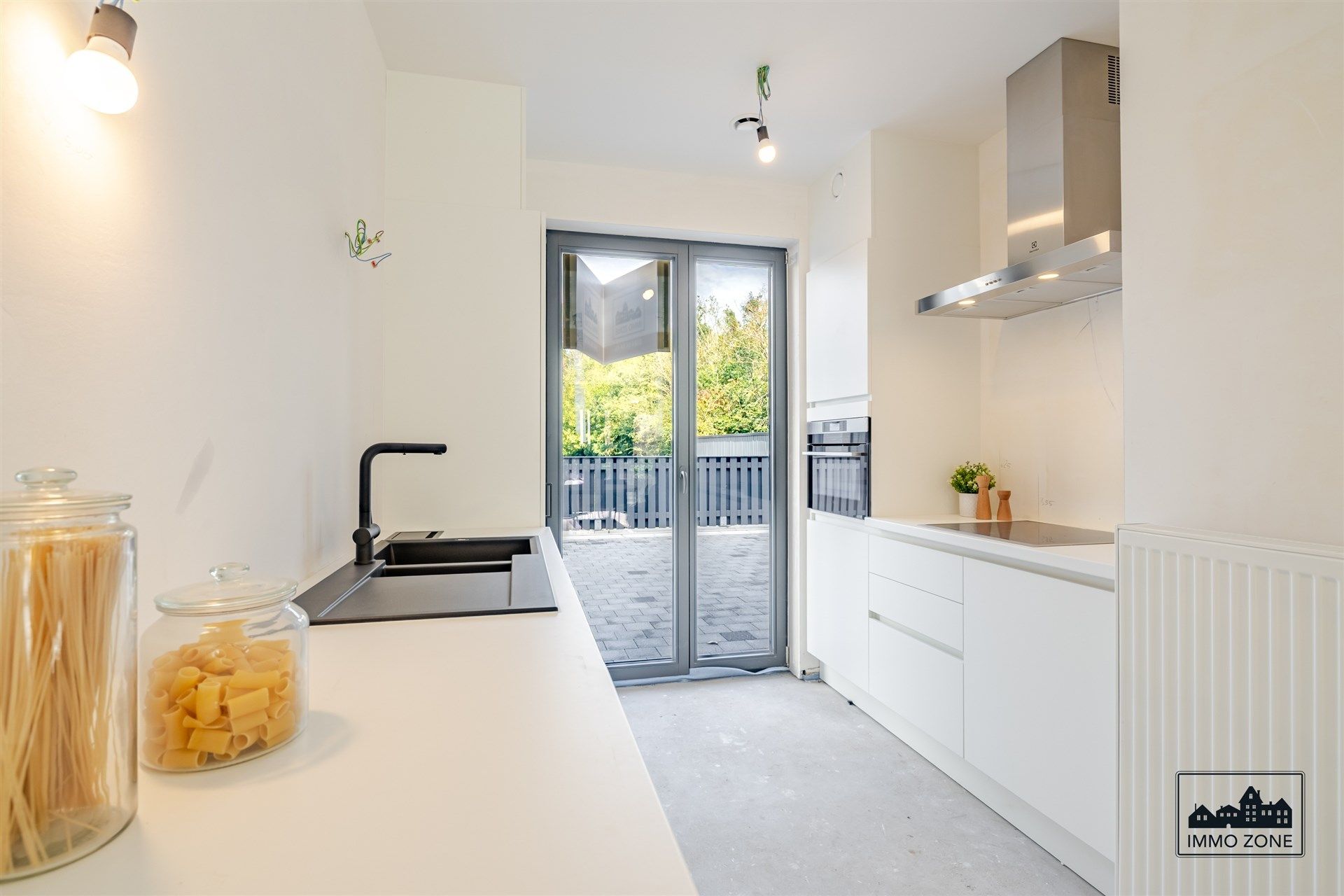 Uniek gelegen nieuwbouwwoning midden in het groen foto 5
