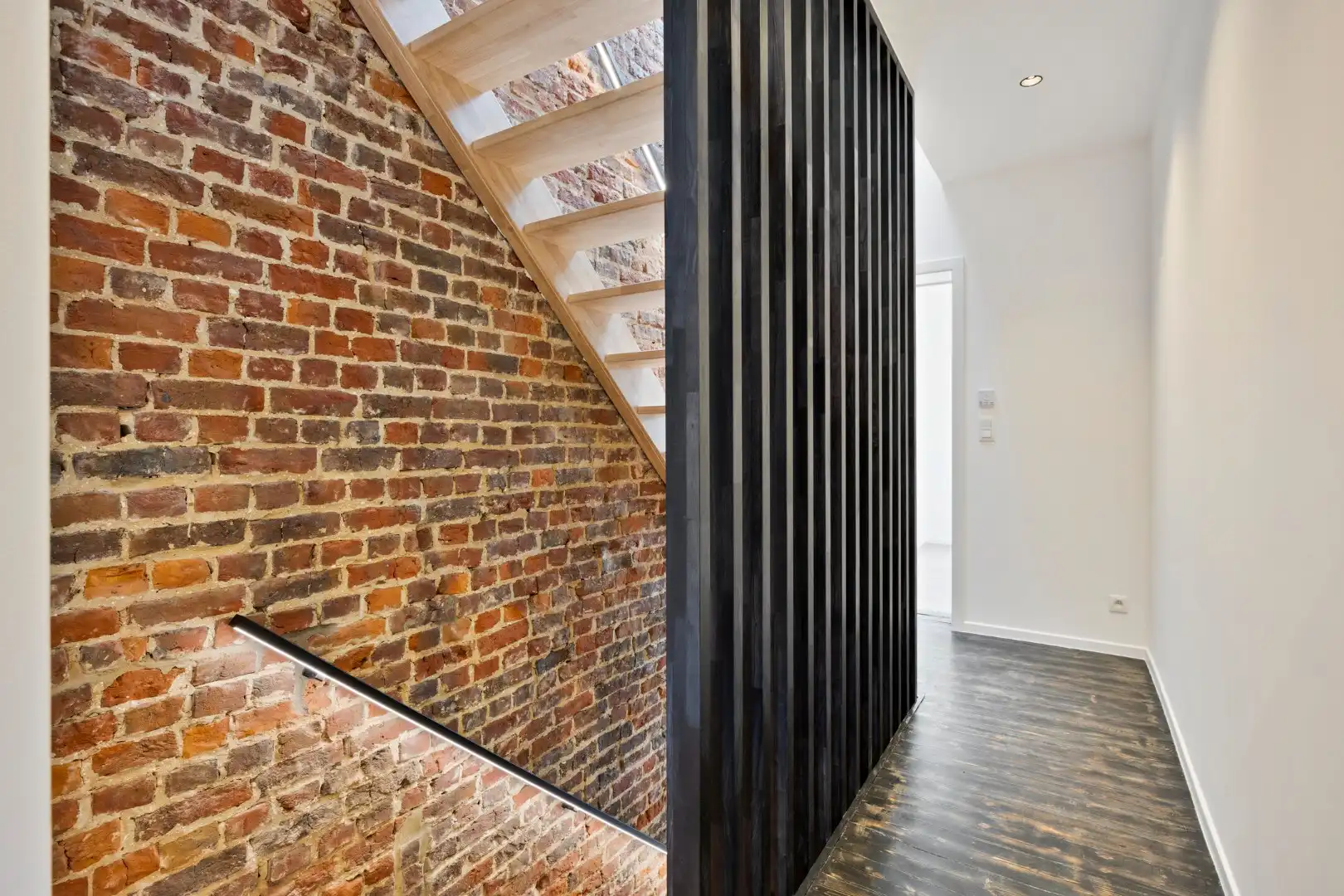 Totaal gerenoveerde woning met 3 slaapkamers, 2 badkamers, tuin en terras in Kessel-Lo! – EPC 14 kWh/m² - bewoonbare opp. 152 m² foto 12