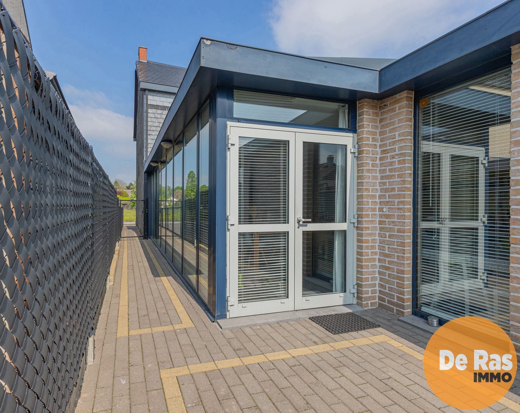 WICHELEN - Perfect instapklare woning op een rustige locatie foto 21
