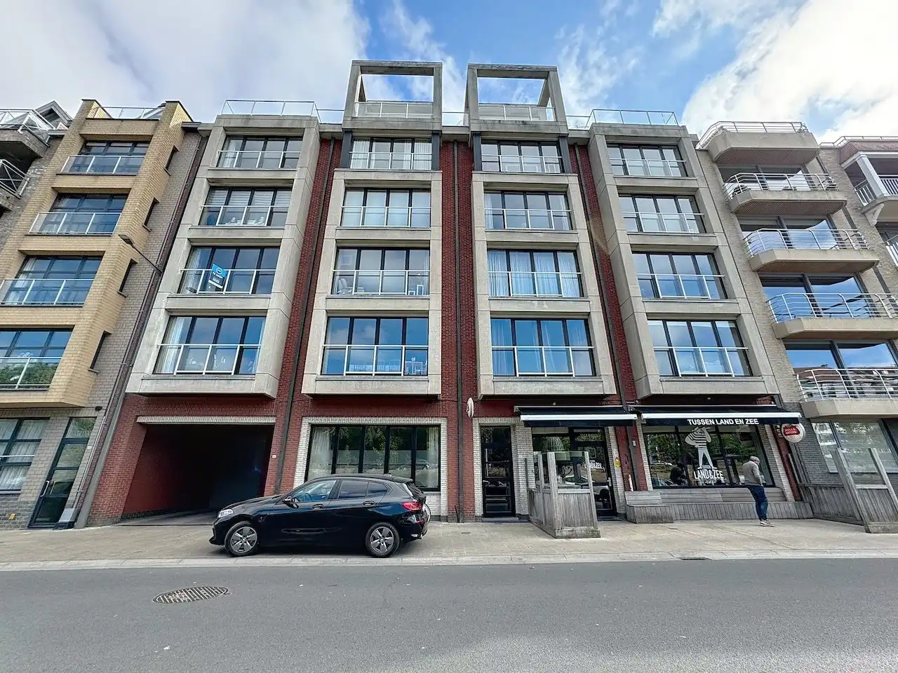 Ruim en lichtrijk appartement gelegen op de tweede verdieping van een goed onderhouden residentie foto 26