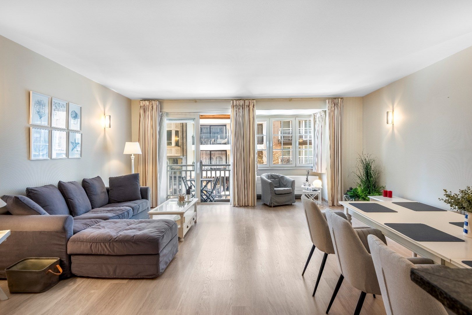 Zeer goed onderhouden appartement met zonneterras, gelegen op de Dumortierlaan. foto 10
