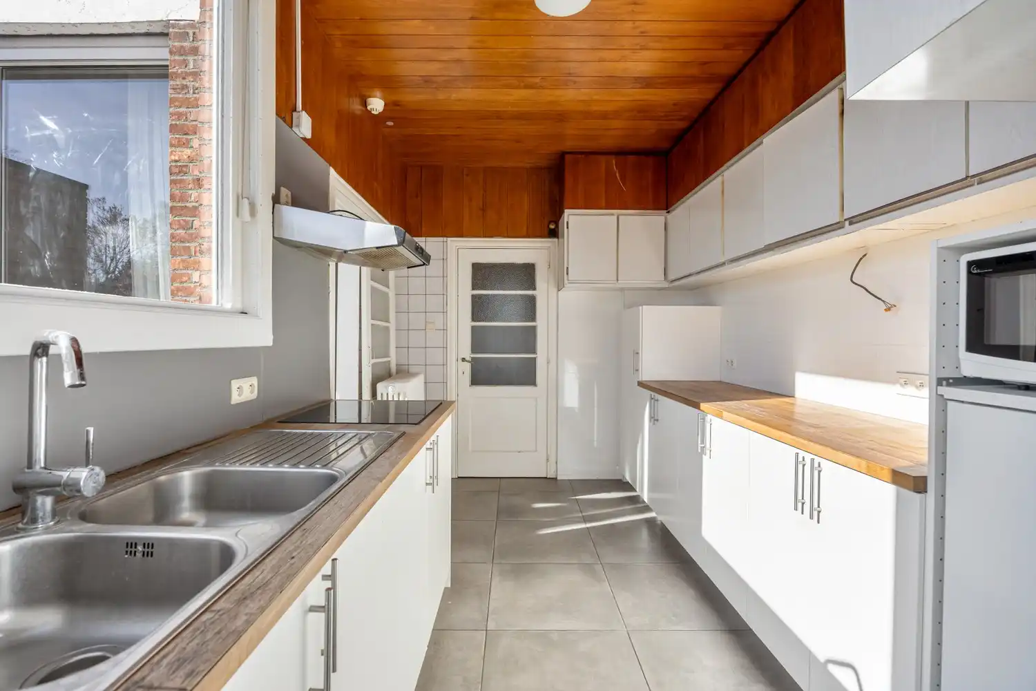 Authentieke herenwoning met ruime tuin en uitzonderlijk potentieel nabij het centrum van Hasselt! foto 10