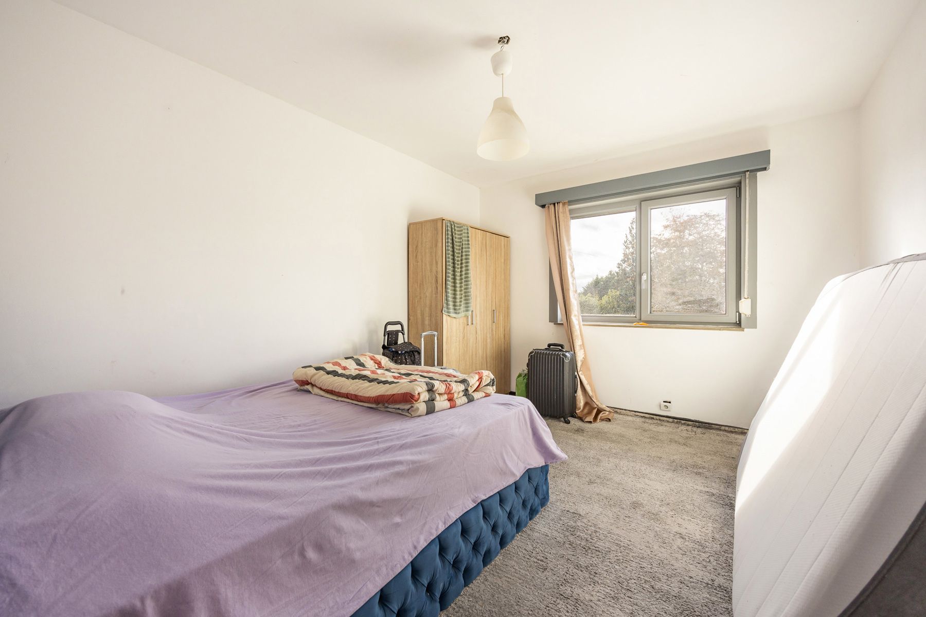 Een appartement op de tweede verdieping links met terras, autostaanplaats en garage. foto 4