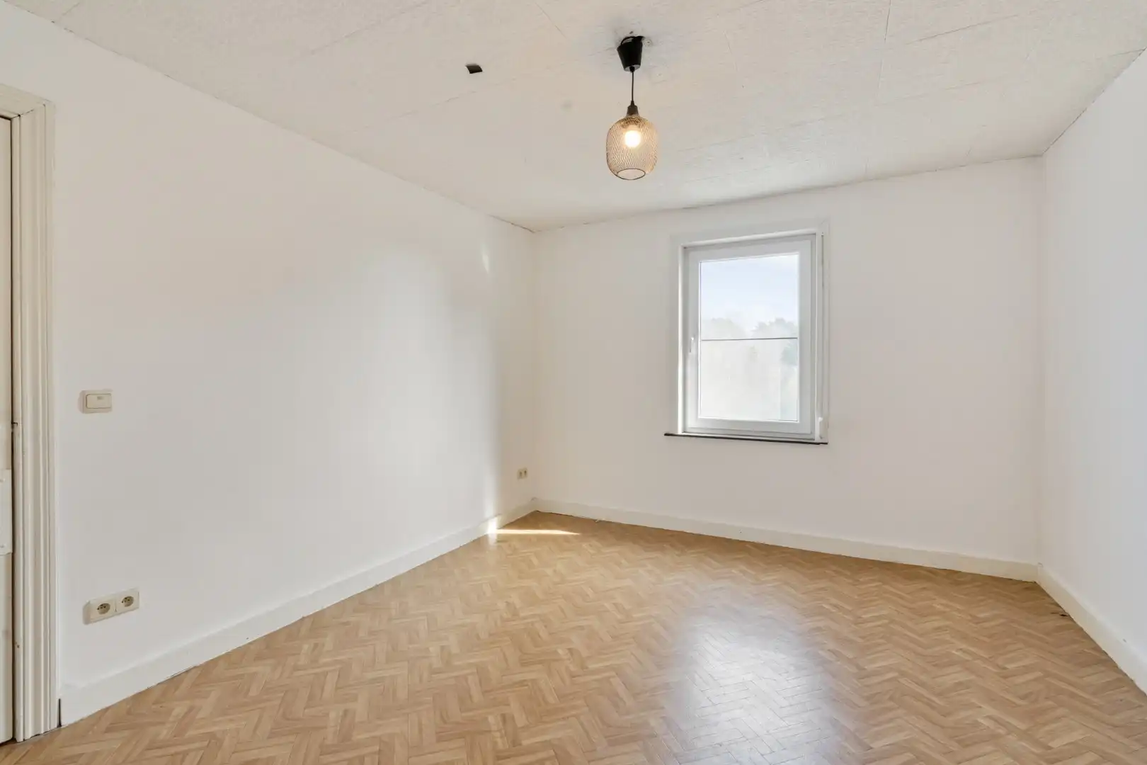 Te renoveren HOB met 3 slpk en garagebox, 13a77ca  foto 11