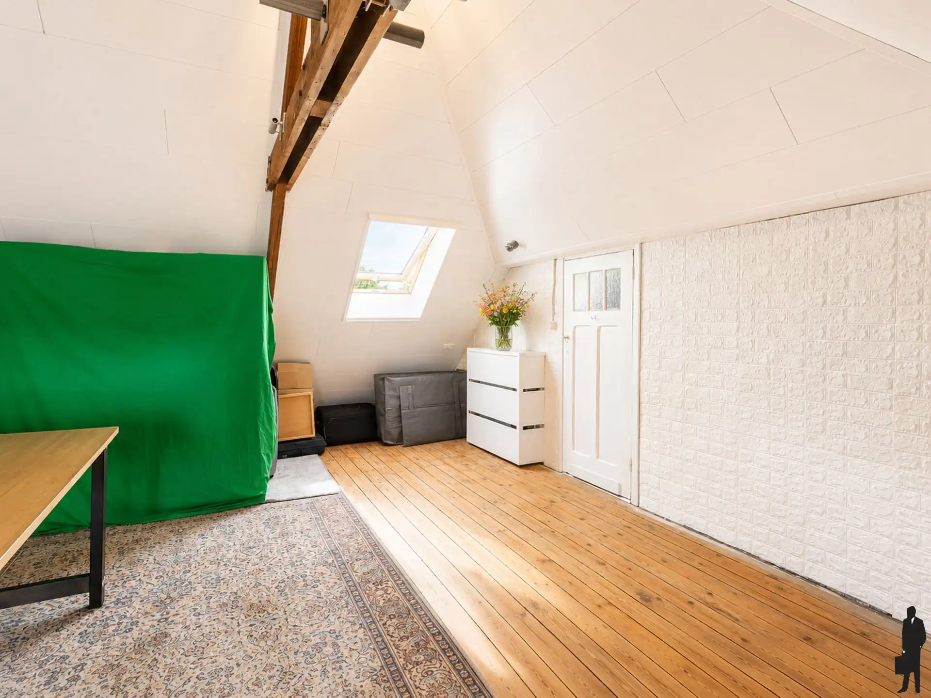 Charmante, zeer ruime, gerenoveerde ingenieursvilla in groen foto 22