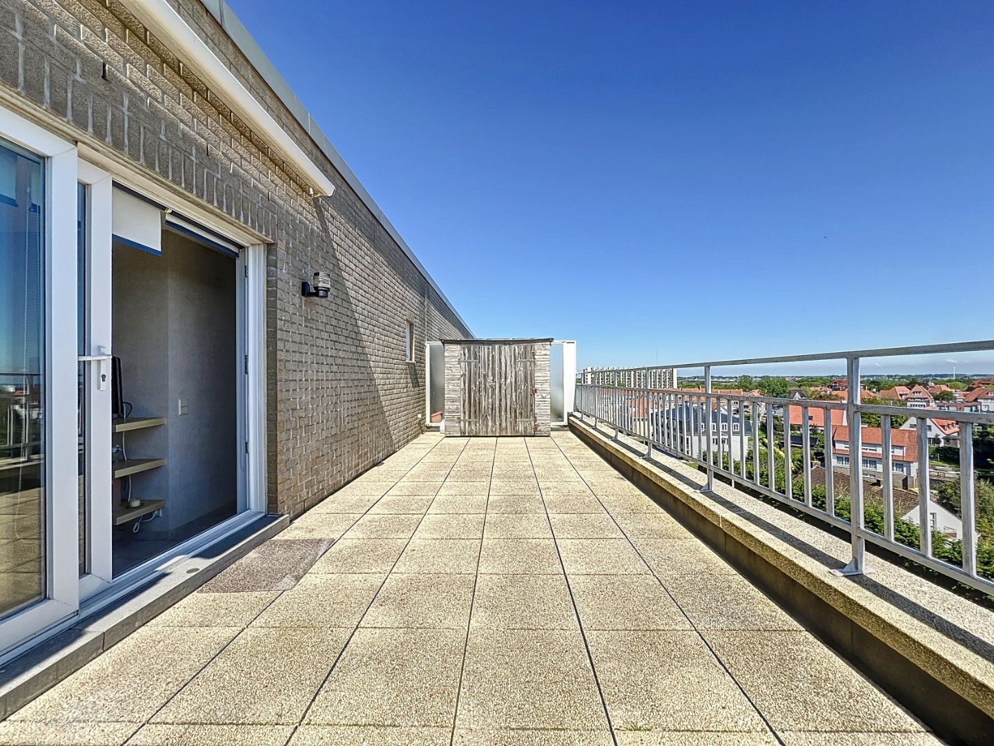 Penthouse met panoramisch uitzicht te Nieuwpoort foto 8